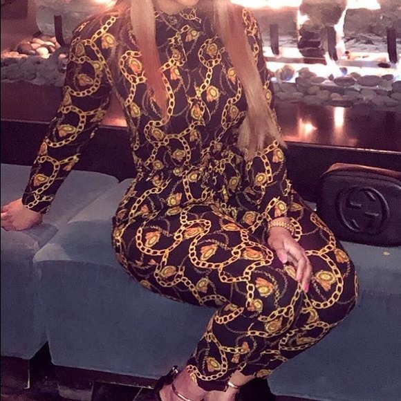 Black and gold jumpsuit - Picture 1 of 3